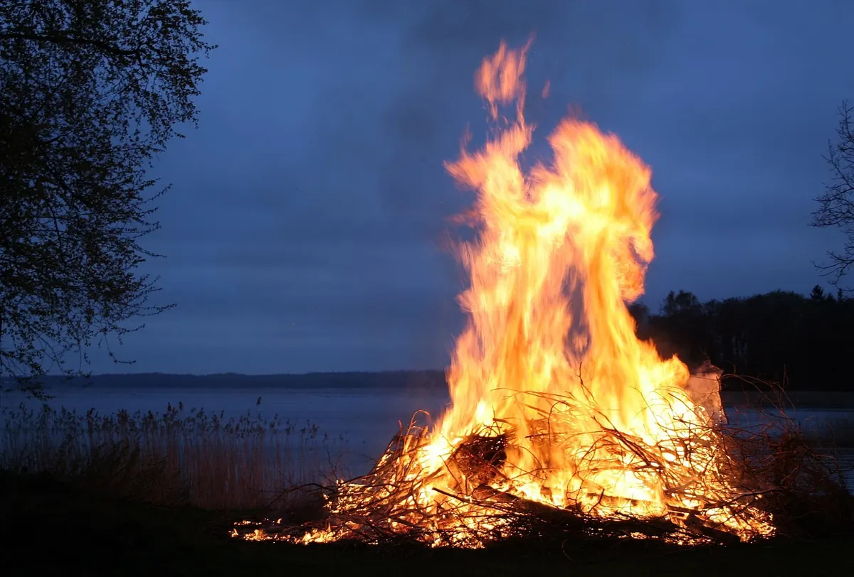 How to Tell a Folktale Around a Campfire: A Beginner's Guide to Pace, Voice and Structure